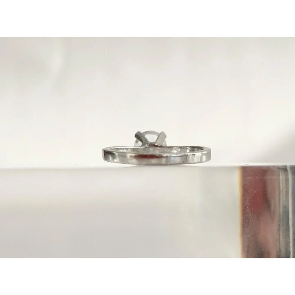 Avon Sterling Vintage Straight Shank Cubic Zirconia Engagement Style Ring - sz 6